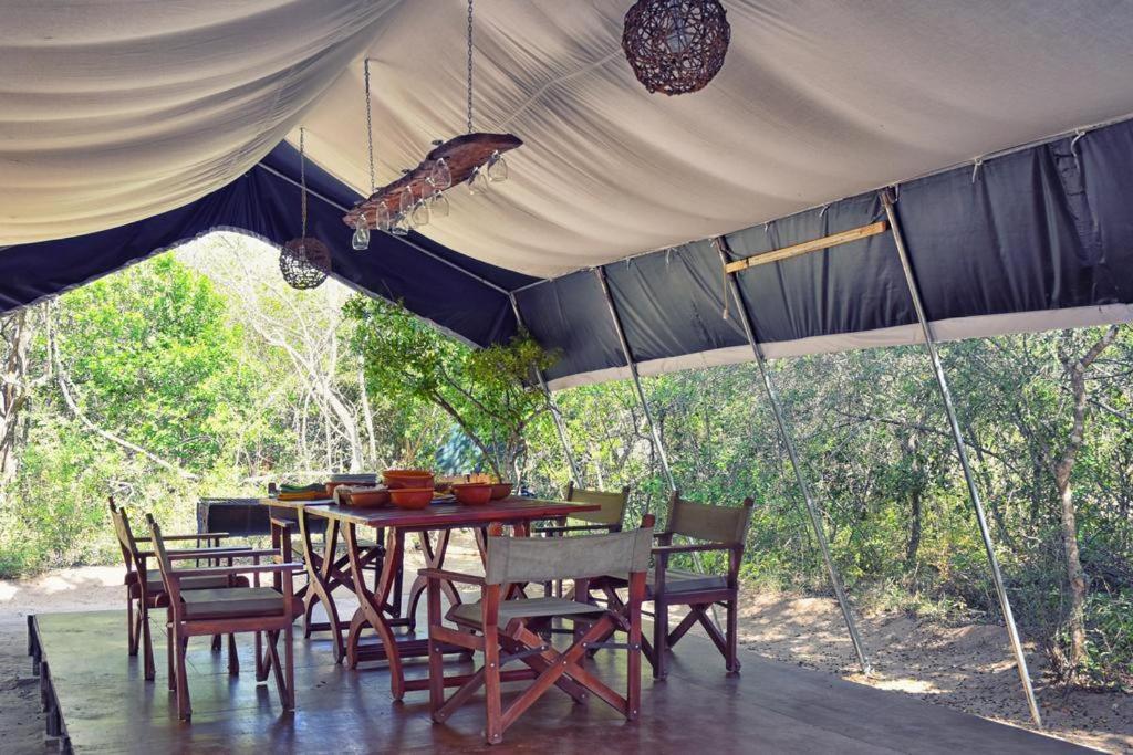 Yala Leopard Mobile Camp Hotel Bagian luar foto